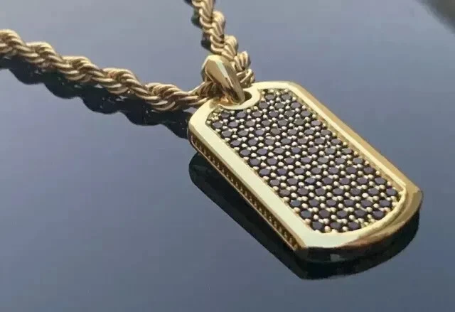 Colgante con etiqueta de perro de diamantes de corte redondo de 2 quilates enchapado en oro amarillo de 14 k Foto 3 de 4