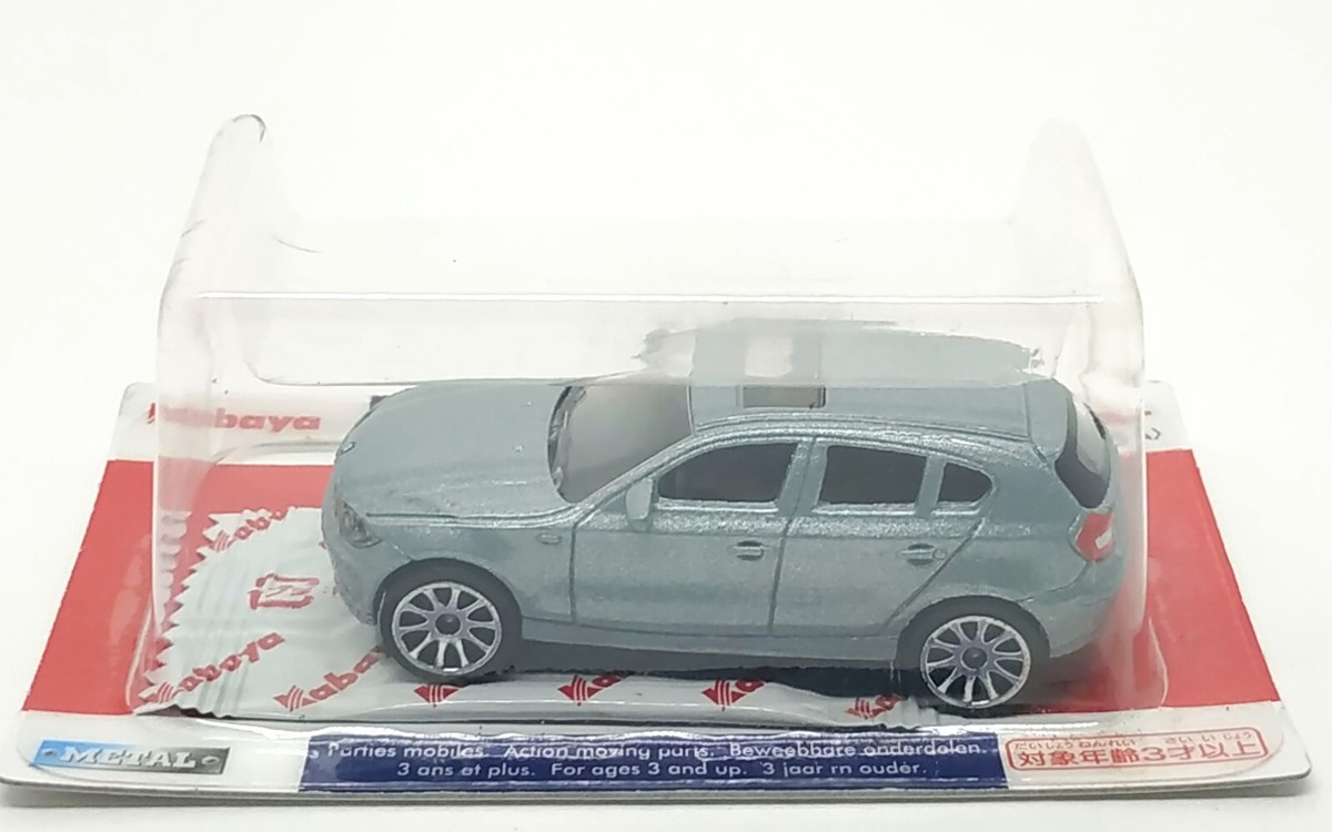 Majorette BMW Serie 1 Metallic Silver - Wheels 10S 1:58 (3
