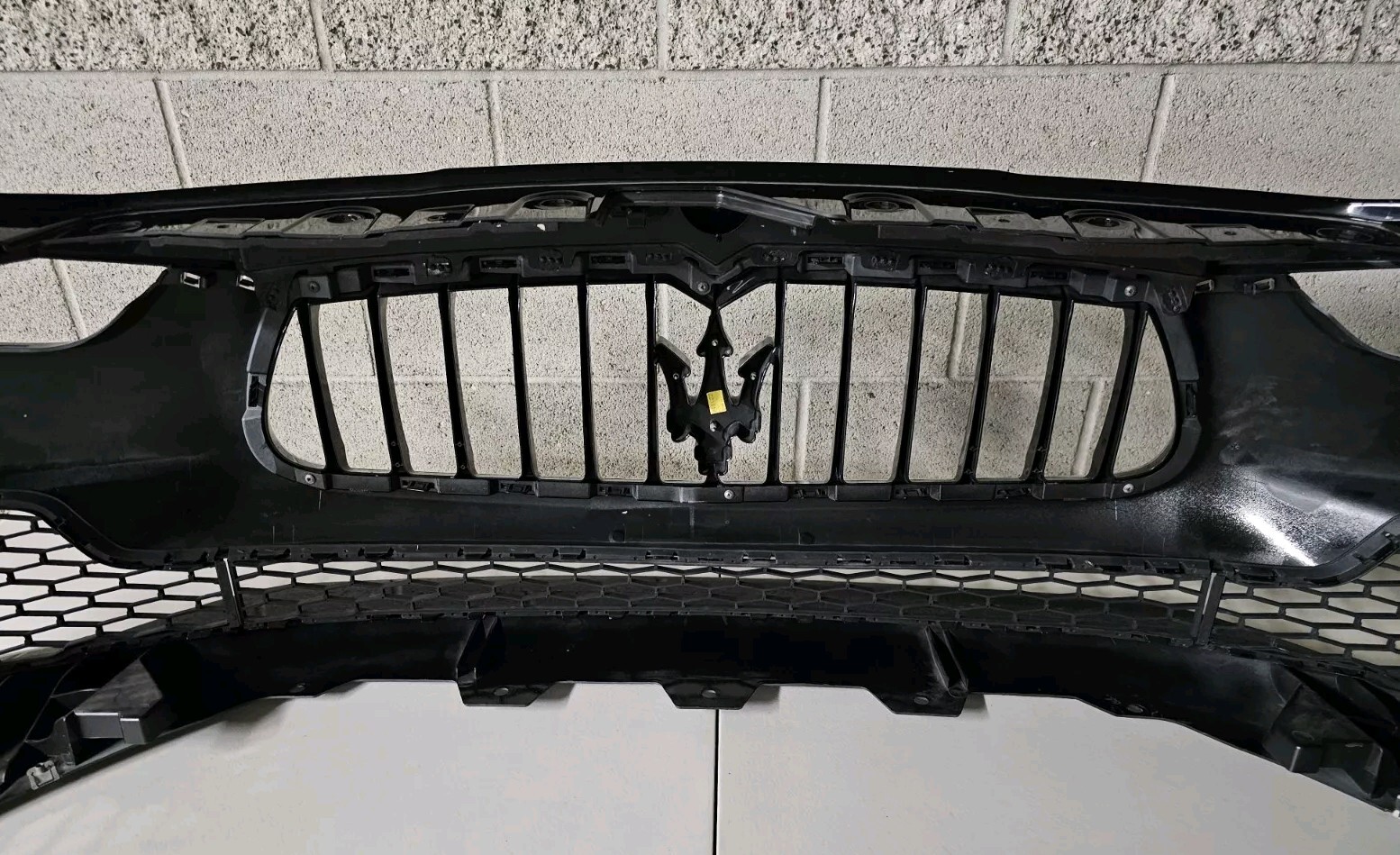2014-21 Maserati Ghibli M157 Genuine Front Bumper w/Grille (NO SHIPPING)