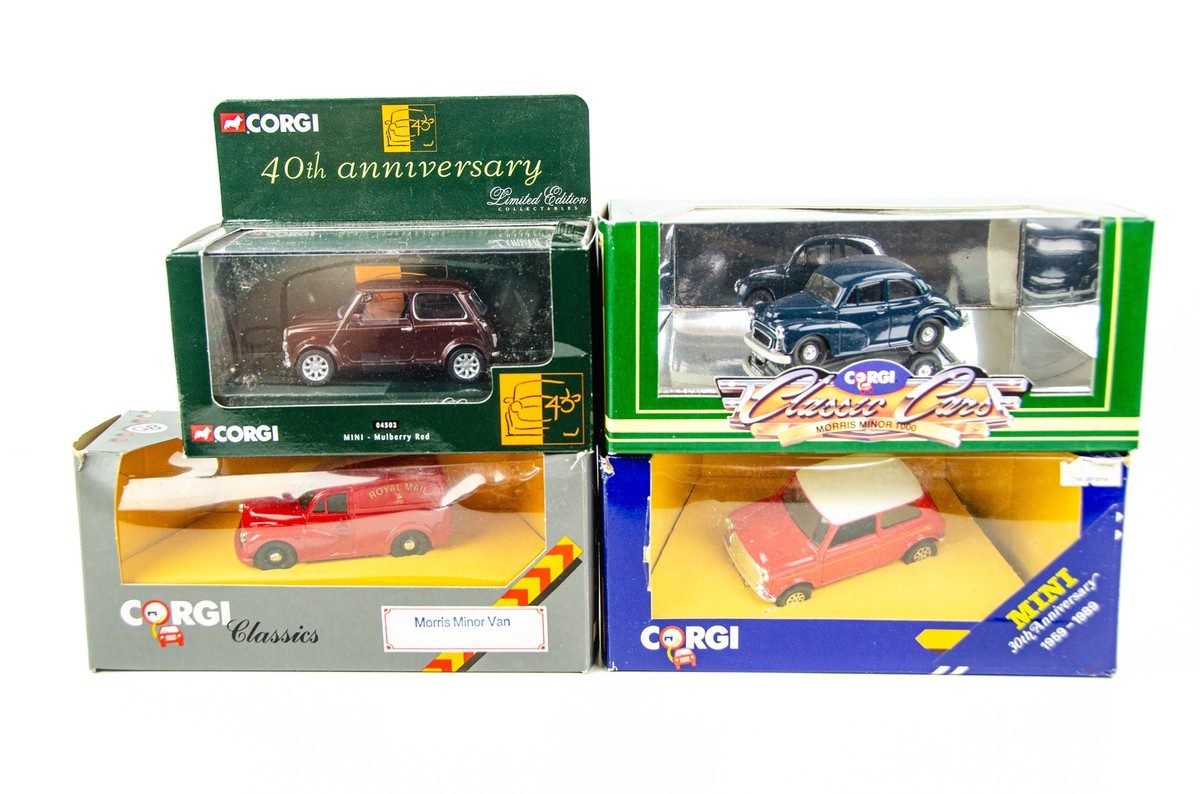 Corgi Classic Cars Lot Mini 30/40th Anniversary Morris Minor
