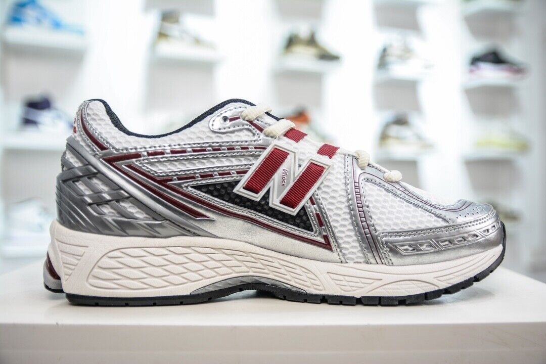New BalanceNEW BALACNE NB1906 M1906REA-D Silver men's shoes New BalanceNEW BALACNE NB1906 M1906REA-D Silver men's shoes