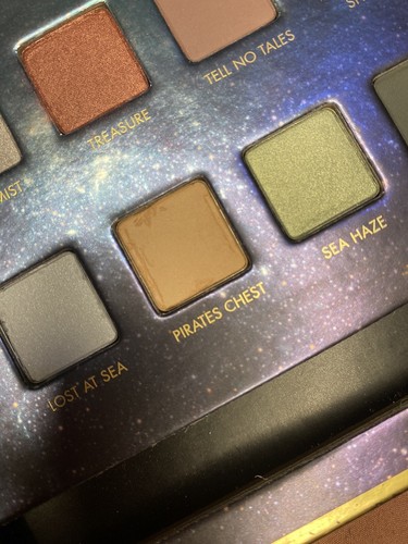 LORAC PiratesOfTheCaribbean Eyeshadow Palette Limited Edition(READ DESCRIPTION!) - Picture 5 of 11