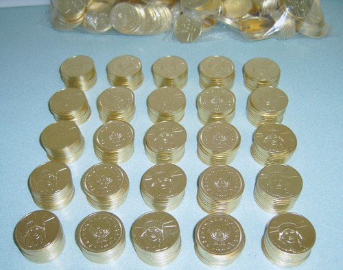 MUESTRAS - TOKENS DE MÁQUINA TRAGAMONEDAS - ESTÁNDAR .984, 1/2 DÓLAR Y TAMAÑO DE UN DÓLAR - Imagen 11 de 11