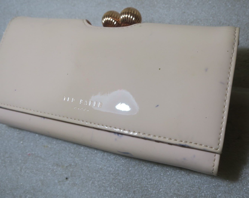 Ted Baker Felicee Bobble Matinee Wallet Light Pink Patent Leather Rose Gold ✅ - Picture 11 of 15