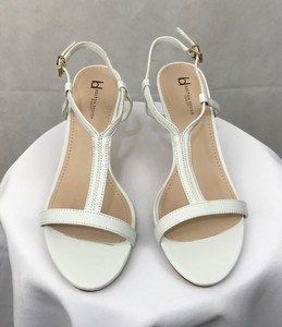 white heels size 8