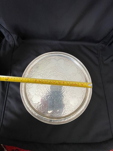 Victorian Solid Silver Salver / Drinks Tray. Sheffield 1843. - Picture 7 of 11