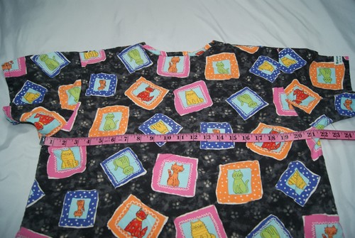 banana scrubs scrub top women's medium cat kitten print black 2 pockets - Picture 7 of 8