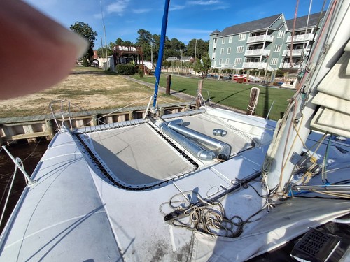 4 bed 2 bath catamaran sail boat for sale - Picture 18 of 21