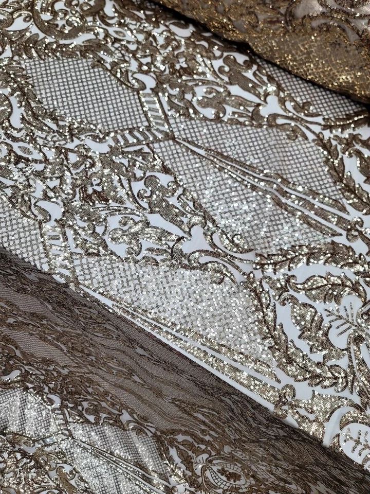 Tela de lentejuelas doradas mate con diseño damasco en malla encaje elástico en 4 vías por yarda Foto 2 de 4