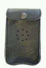 To fit Deben MK1 Black leather ferret finder case / belt loop with studs. 