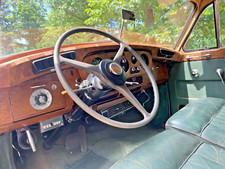 Rolls Royce Cloud Phantom Bentley Steering Wheel. Worlds Largest 46-65 Inventory