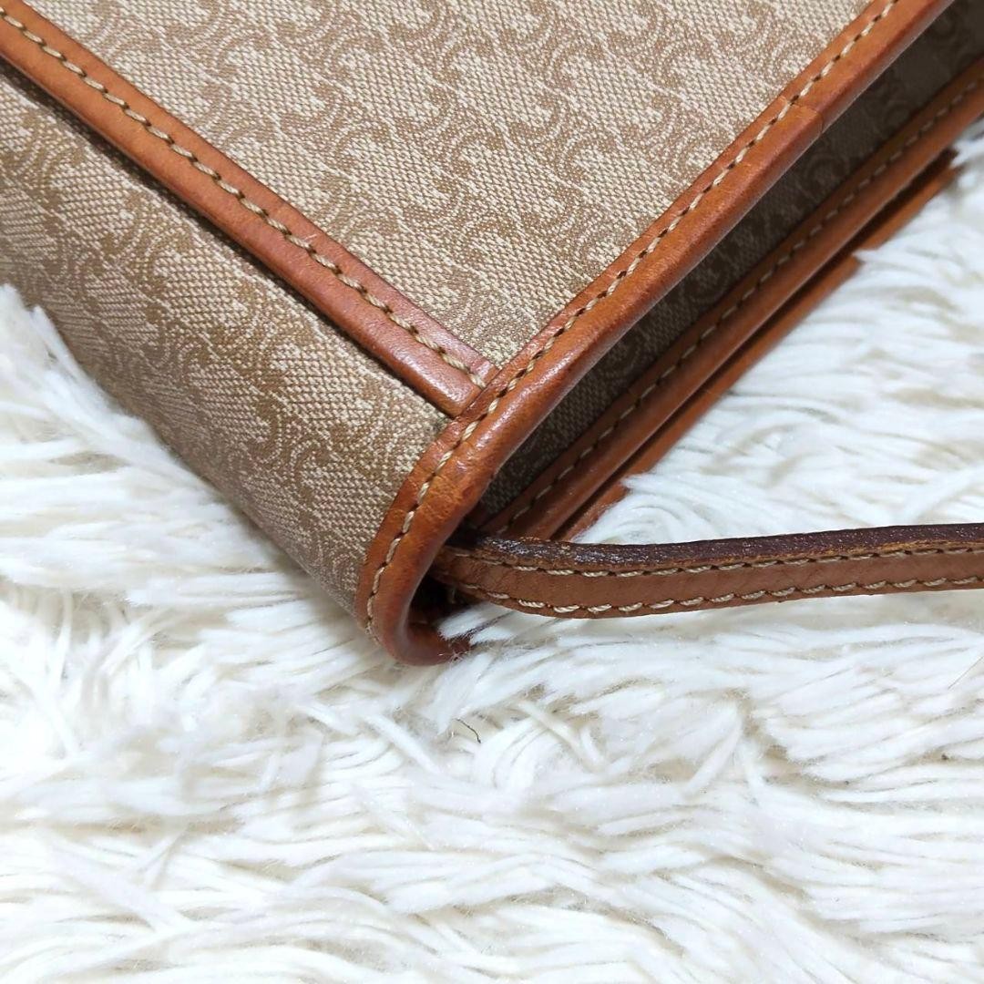 CELINE Shoulder Bag Triomphe Macadam Pattern PVC Leather White Light Brown Auth — image 11