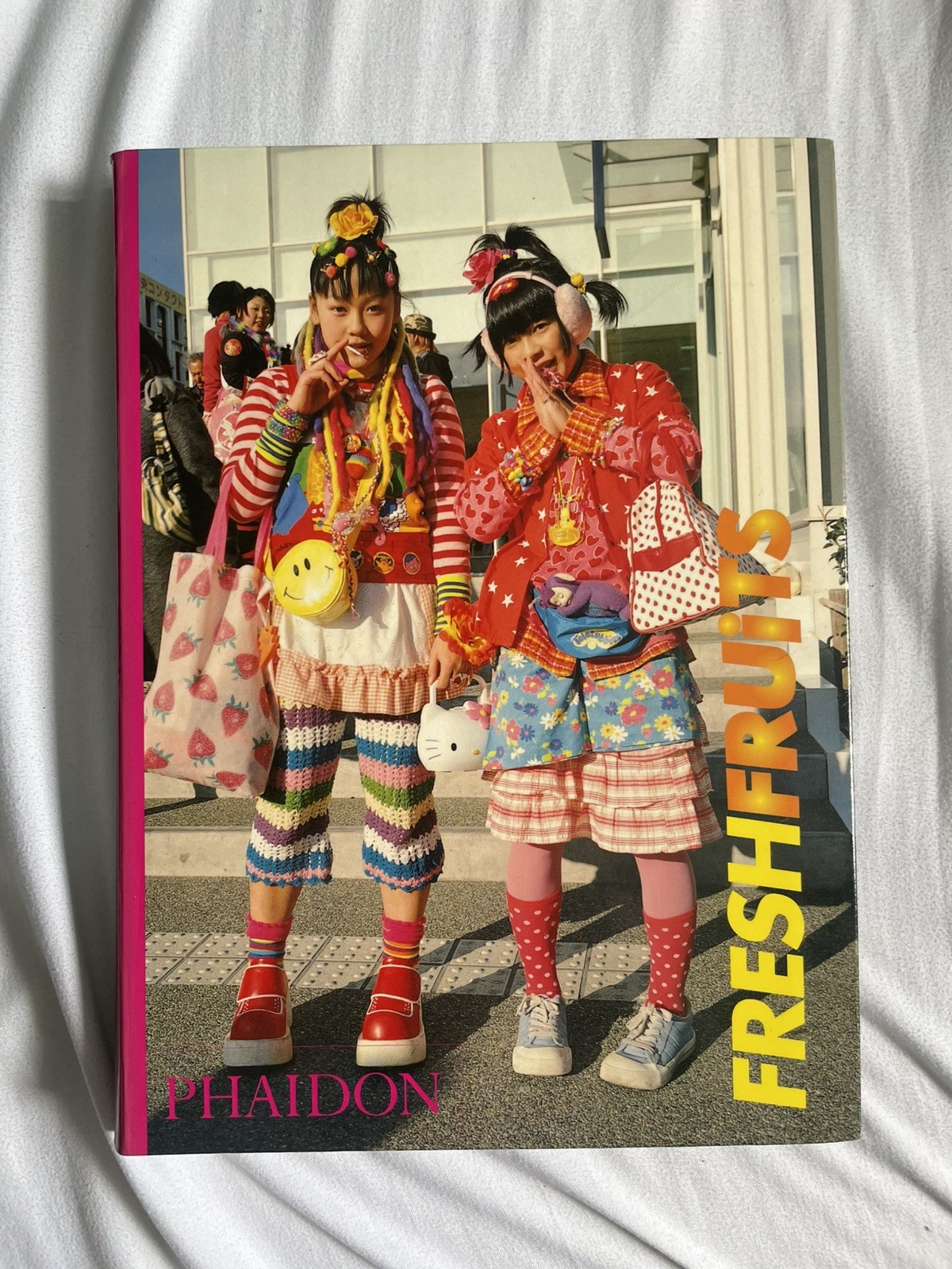 FRESH FRUITS PHAIDON JAPANESE STREET FASHION RARE HARAJUKU OOP