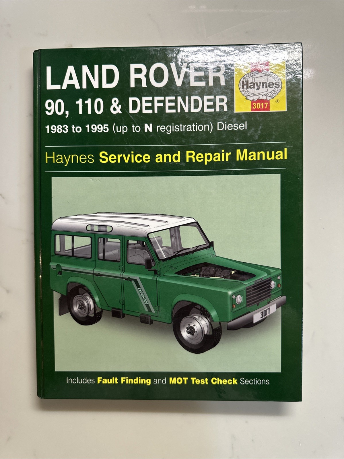 Land Rover 90, 110 & Defender 1983 - 1995 Service and Repair Haynes 1998 Manual