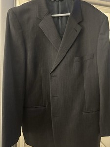 Jos A Bank Men’s Grey Pinstripe Suit Blazer Jacket- Sz  3xl