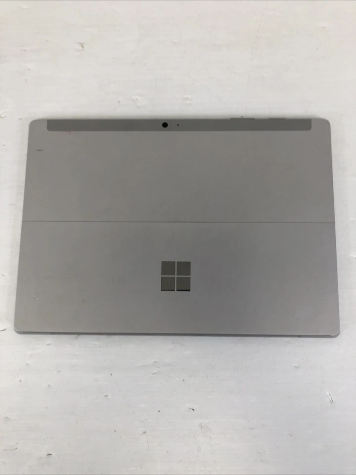 Microsoft Surface 3 Tablet Intel Atom X7-Z8700 1.6GHz 128GB SSD Windows 10 - Image 4 of 4