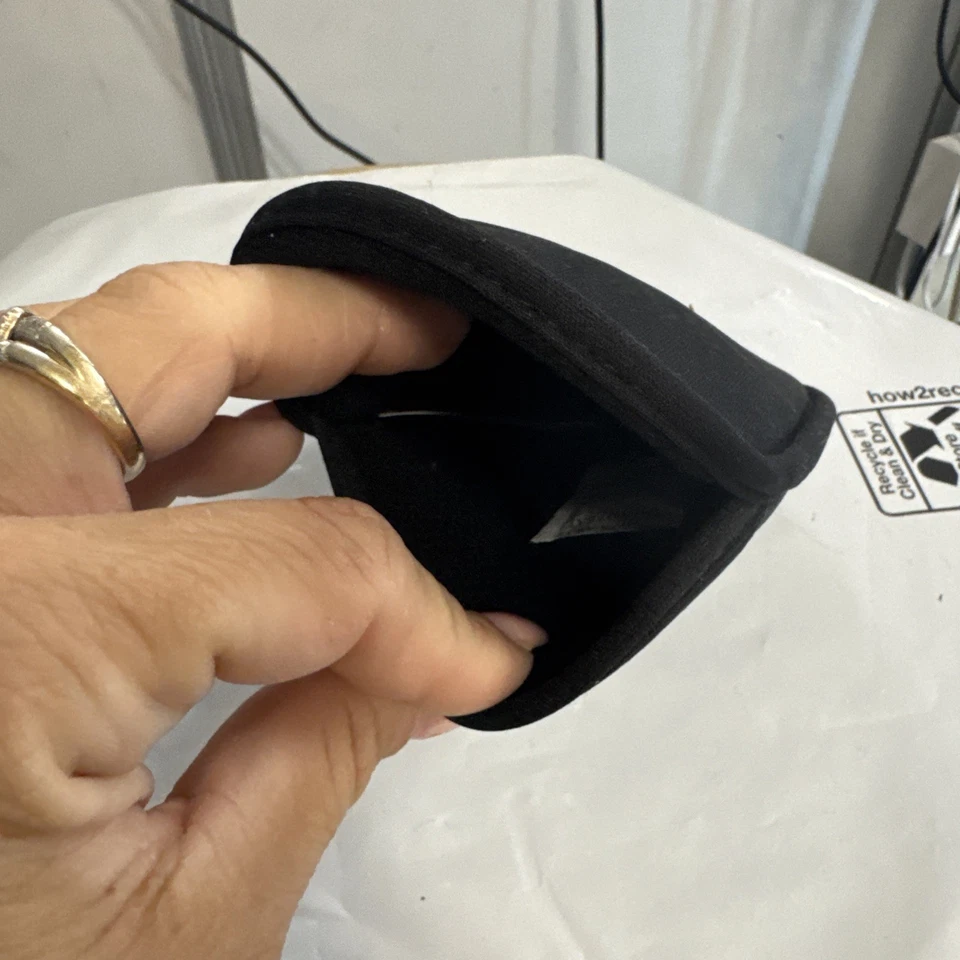 Genuine Magellan 5" GPS EVA Case BLACK Maestro 5310 RoadMate 5175 5045 5145 - Image 2 of 3