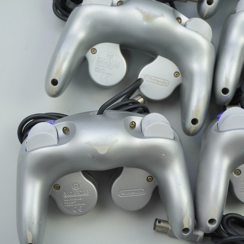 Lot of 14 Nintendo GameCube Controller Gamepad GC Official #5577 - Picture 16 of 18