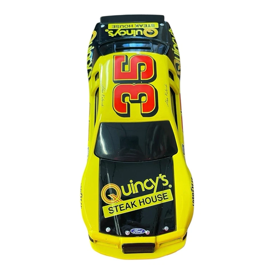 Banco fundido a presión Alan Kulwicki #35 Quincy’s Steakhouse Action 1995 escala 1:24 Foto 2 de 4