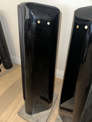 Sonus Faber Concerto Grand Piano Speakers + Original Stone