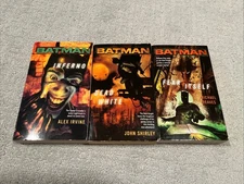 Lot of 3 Paperback Books Batman  Inferno Dead White Fear Itself 1st  Printing