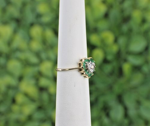 Solid 10K Yellow Gold Diamond Emerald Heart shaped Ring sz 4.75 Vintage Estate - Picture 5 of 11