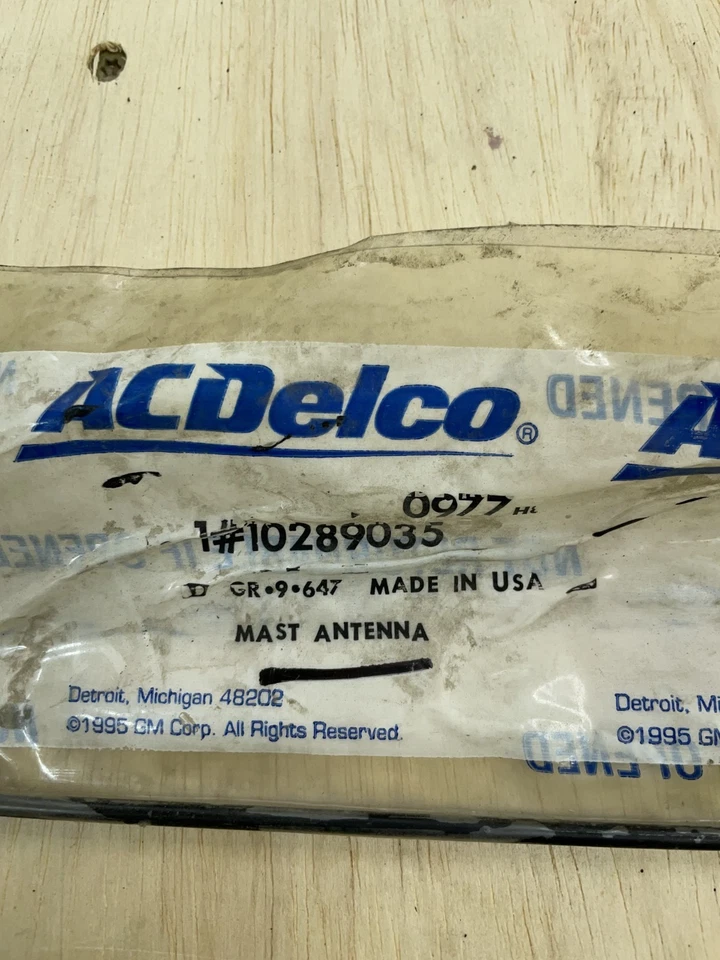 Mástil de antena GM OEM 30,5" 82-06 Regal Skylark Escalade Rainier Electra 10289035 Foto 3 de 4