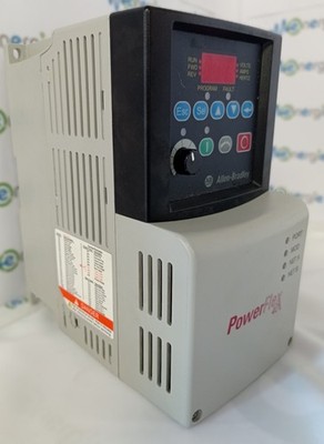 Dimmer ALLEN BRADLEY POWER FLEX 40 22B-D2P3N104 gebraucht generalüberholt