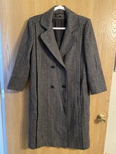 Vintage Woman’s Gray Wool Long Coat Size Large Made In USA Lined Dillards