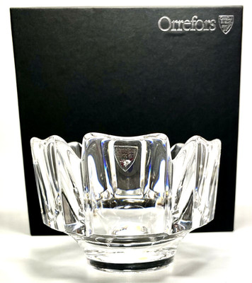 Orrefors Crystal Lars Hellsten CORONA 4384 Clear 4 1/2'' Bowl New Old Stock