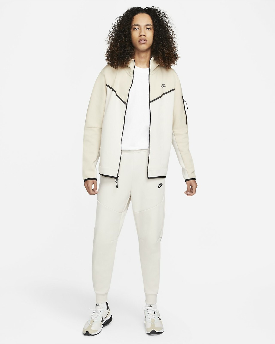 Nike Sportwear Tech Fleece Windrunner Tracksuit Sz L Rattan/Light