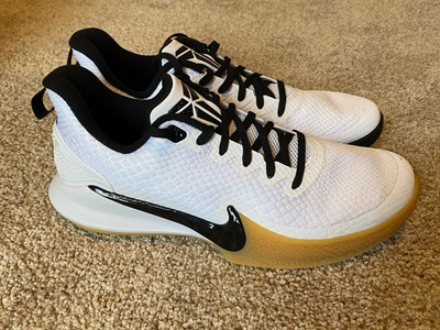 kobe bryant black mamba tennis shoes