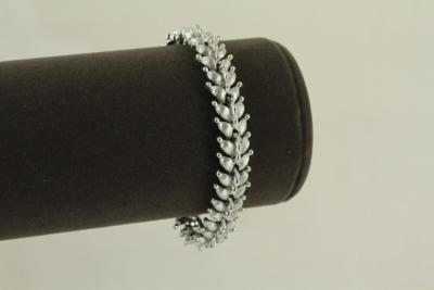 VINTAGE signiertes Modeschmuck LONGCRAFT silberfarbenes Metallarmband Blattglied