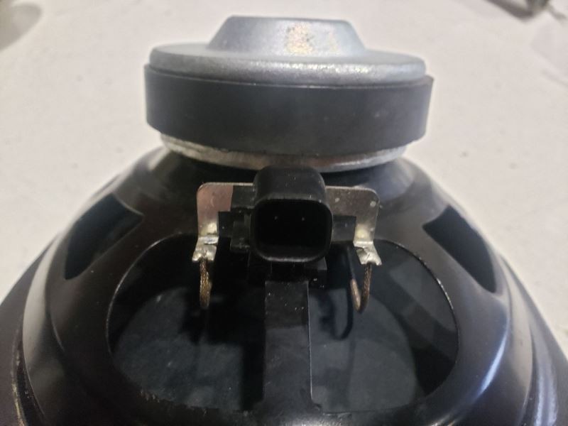 Bentley Continental Flying Spur 2006-2010 Rear Speaker