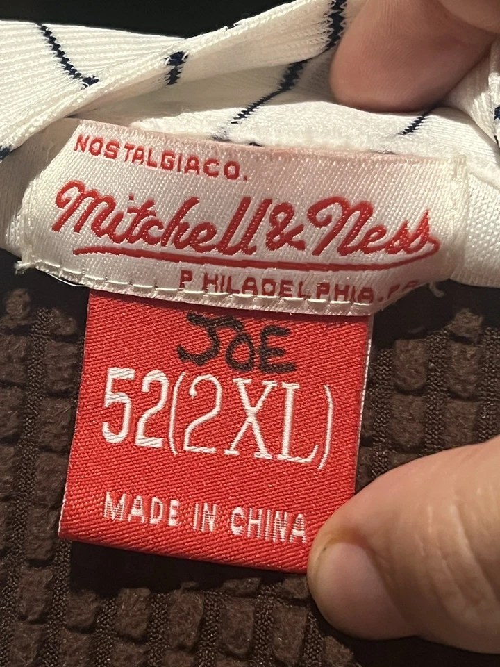 100% Authentic Mitchell & Ness Minnesota Twins Harmon Killebrew Jersey Sz 2XL - Image 4 of 4