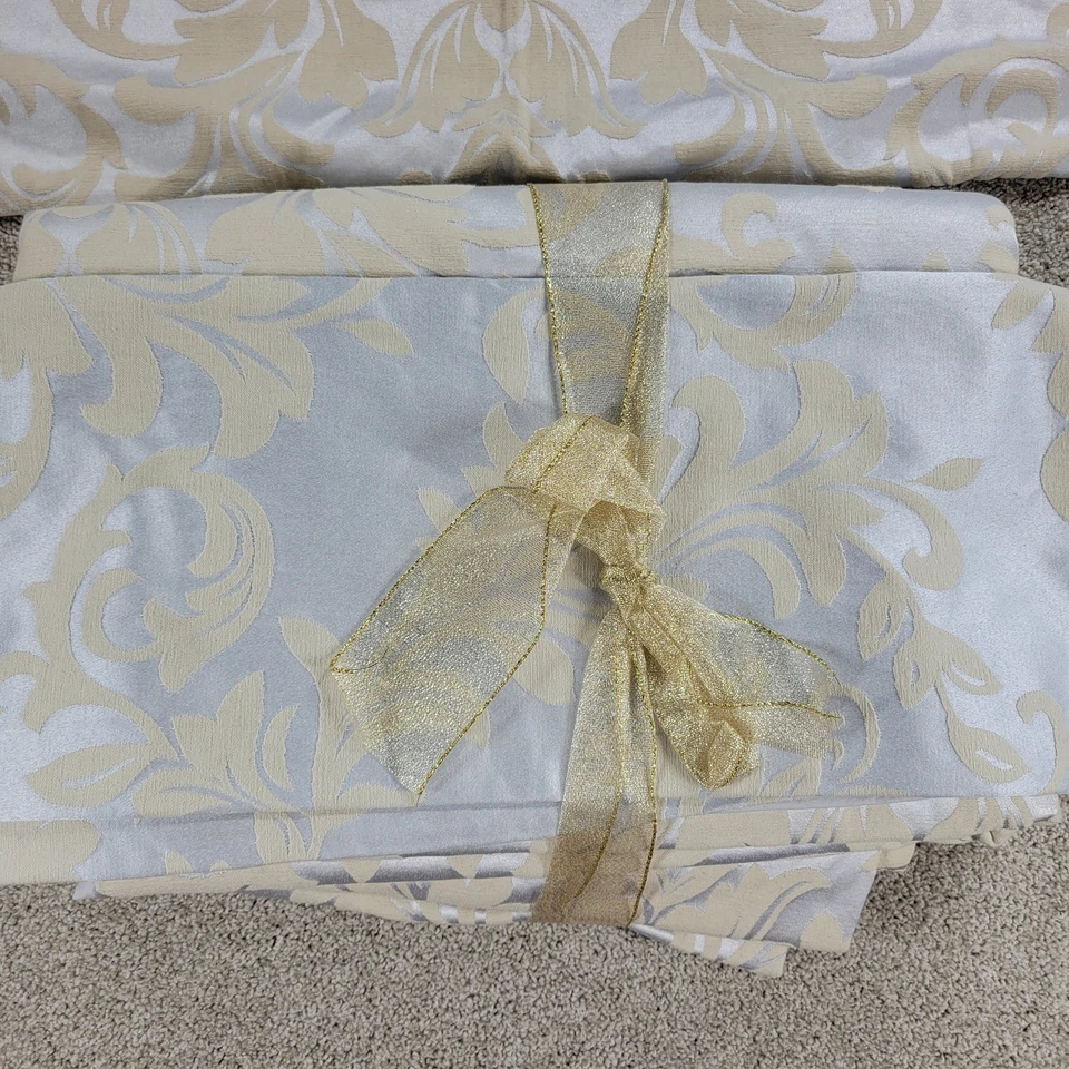 Funda nórdica Tahari Home Damasco Shams King azul crema floral terciopelo bordado Foto 2 de 4