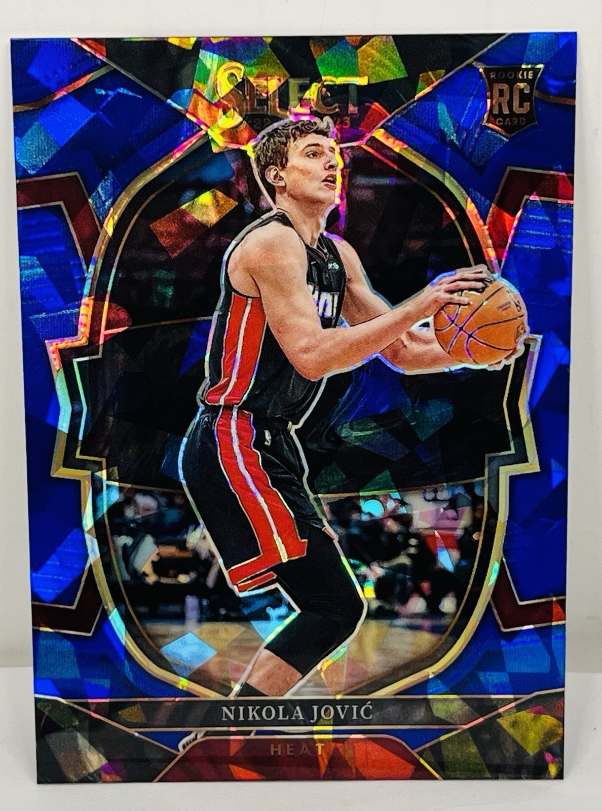 2022-23 Select #91 Nikola Jovic Blue Cracked Ice Prism Miami Heat RC
