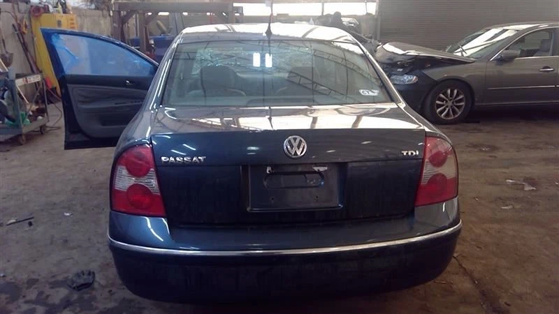 Compresor de aire acondicionado turbo gas compatible con 00-05 PASSAT 4638375 Foto 2 de 4