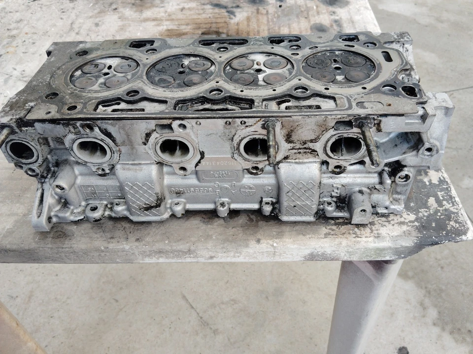 Testata Ford Focus - Immagine 2 di 4