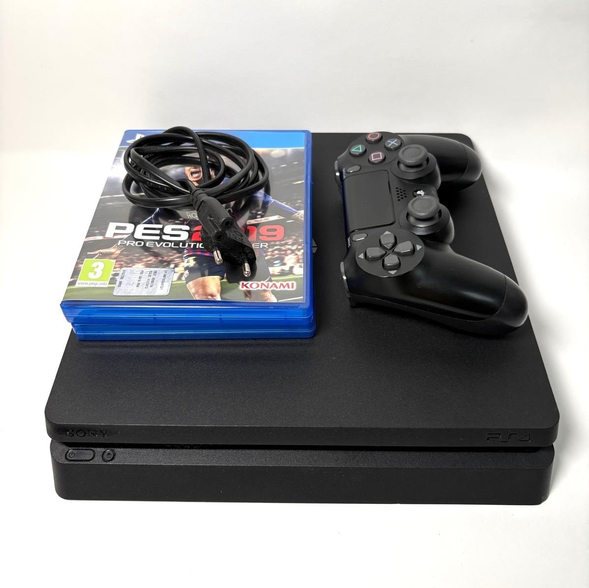 PS4 Slim 500GB Nera | con Controller Originale V2 Nero e 2 Giochi | Testata