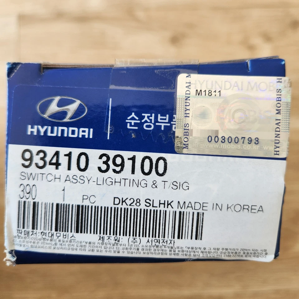 9341039100 Interruptor de faro e intermitente genuino para Hyundai XG350 XG300 01-05 Foto 3 de 4