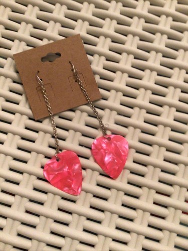 Hot pink guitar pic pierced dangle earrings - Picture 8 of 10