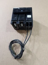 Eaton BAB2015S 2-Pole 15-Amp Shunt Trip Circuit Breaker - Black