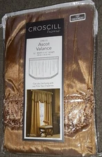 NIP Croscill Home Ascot Valance 35" × 23" "Blondell"