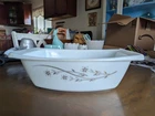 👀Vintage BIG Pyrex Golden Honeysuckle White and Gold 4 QT Casserole Dish USA