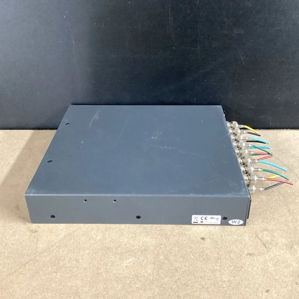 Extron DA2 RGBHV Wideband RGB Distribution Amplifier  - Image 2 of 4