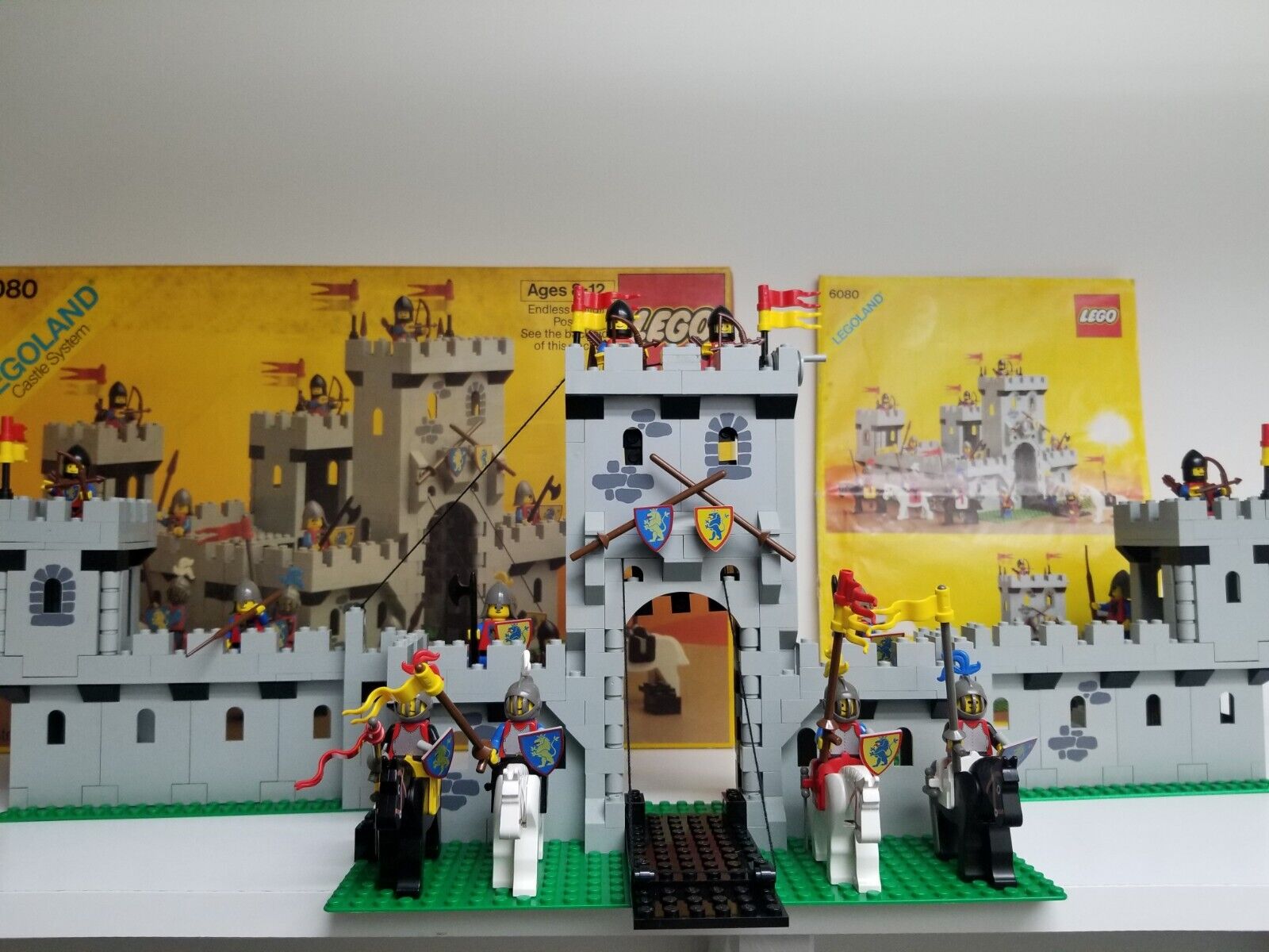 jordskælv Himmel kapitel Vintage LEGO Set 6080 King&#039;s Castle, 100% Complete w/ Box and  Instructions | eBay