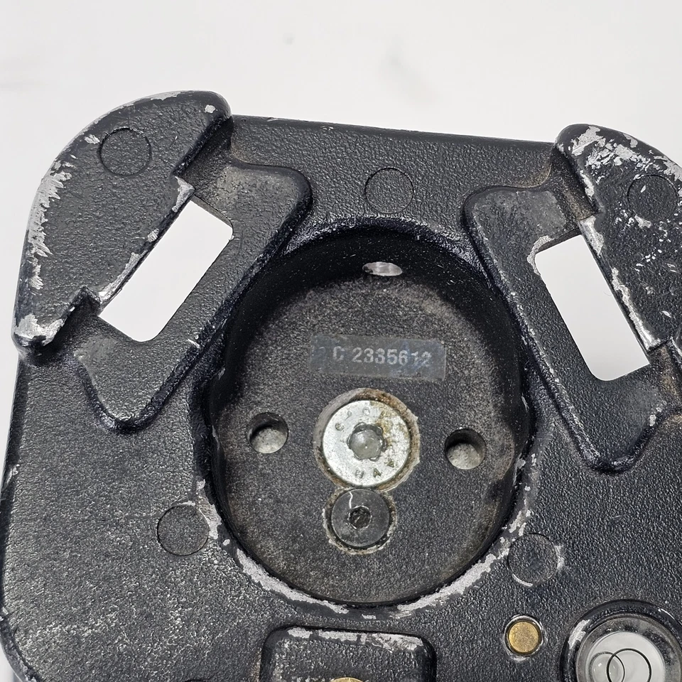 Manfrotto Hydrostatic Trailer Ball 468MGRC0 Tilt Head Tripod Mounted - Image 3 of 4