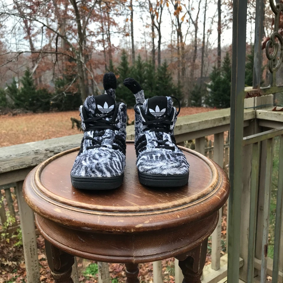BABY SIZE 7K Adidas Jeremy Scott ZEBRA Black White Fur Tails G95762 Authentic - Image 4 of 4