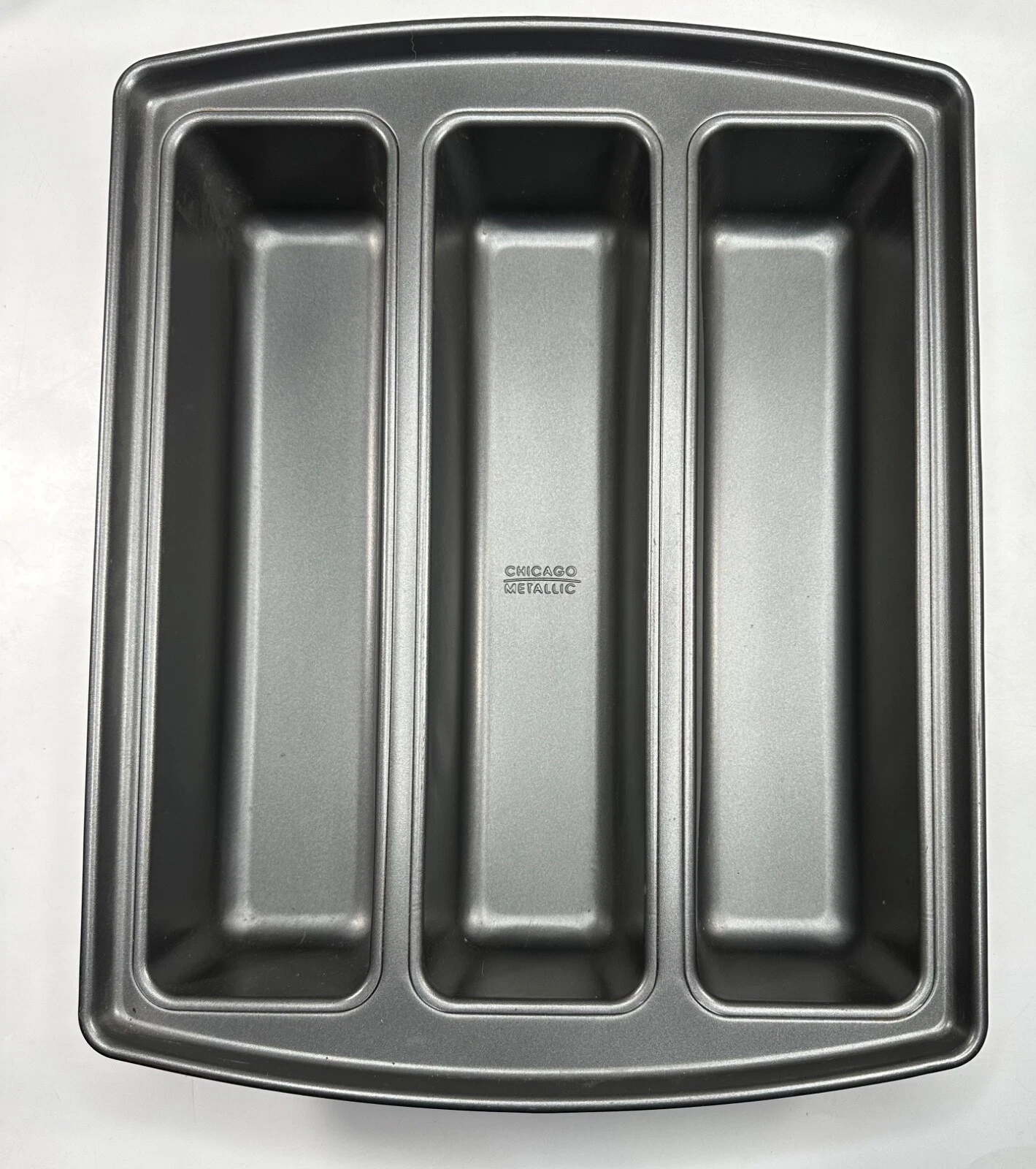 Chicago Metallic Lasagna Trio Baking Pan Barely Used